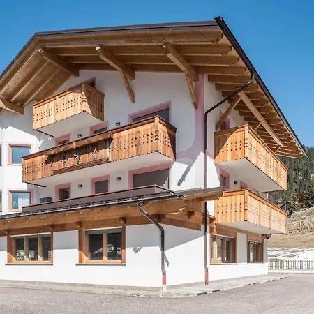 Doris Apartament Canazei